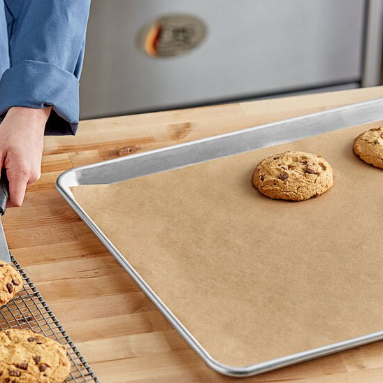  Biscuits cuits sur Papier cuisson brun