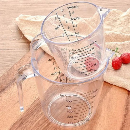  Deux diifferentes tailles de Verre doseur 