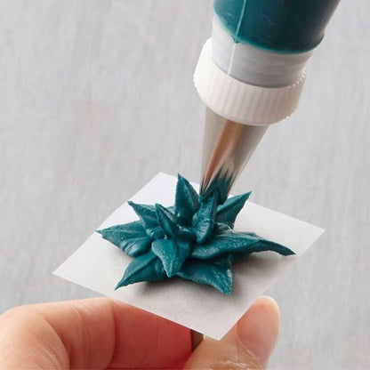Douille patisserie  avec decoration  florale couleur verte foncée