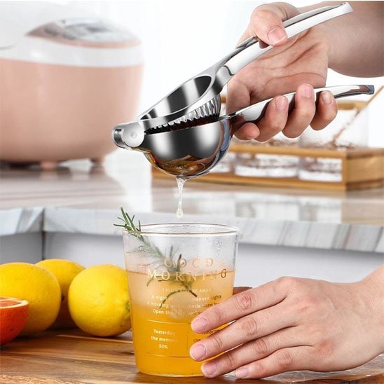 Extractionjus d'orange avec Presse agrume