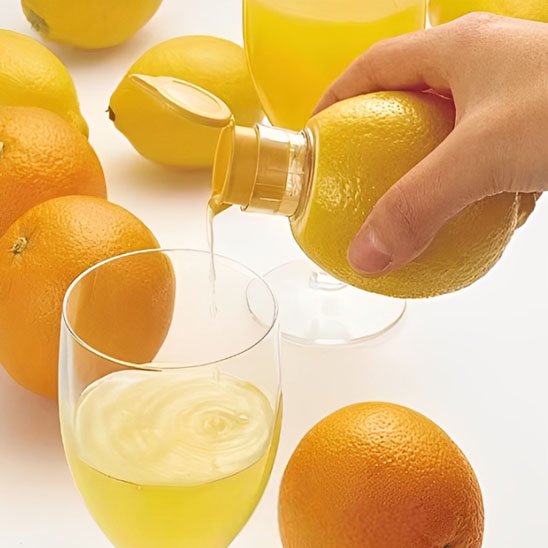 Jus citron pressé avec Presse agrume 